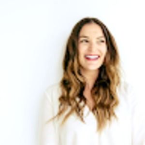 Meet your Posher, Myra